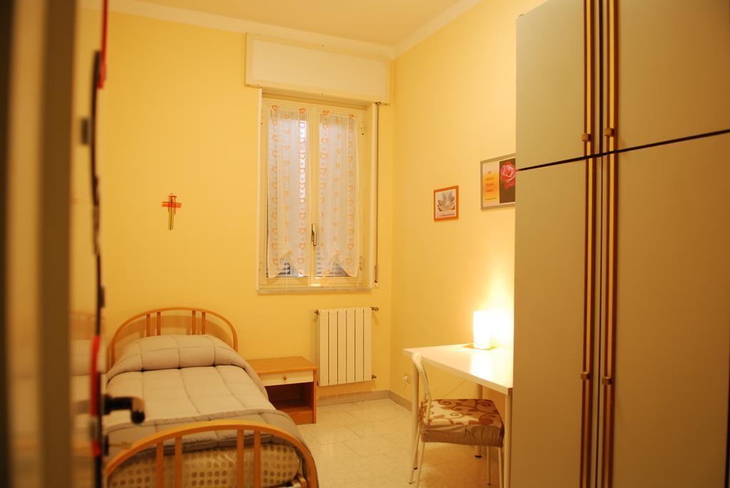 Preziosa Pensión Portici